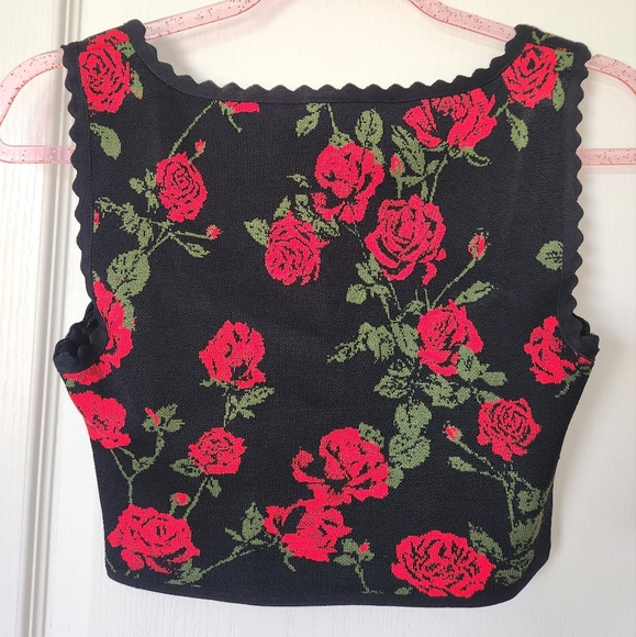 BCBG La Rosa Top - Picture 3 of 10